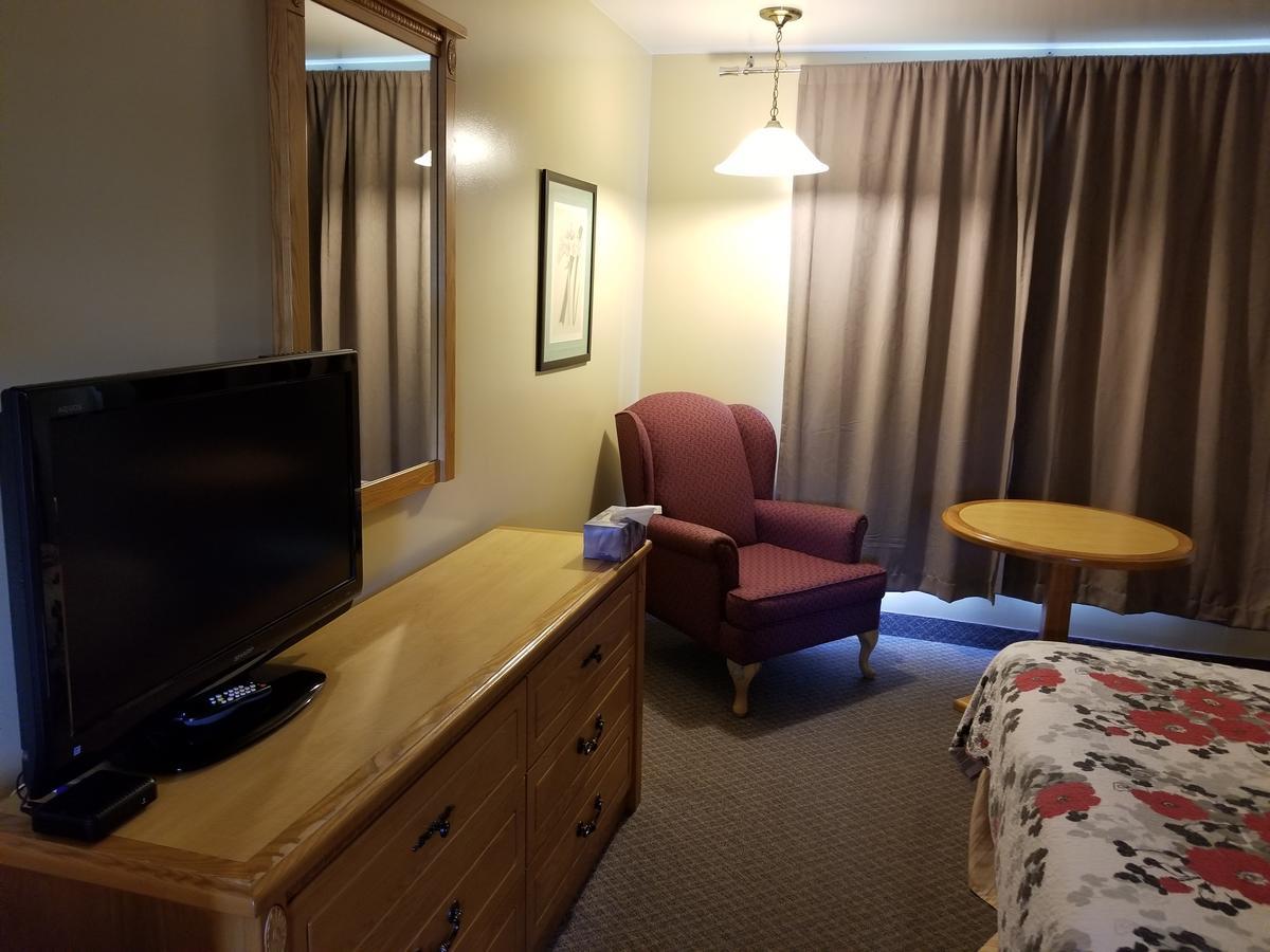 Knights Inn Woodstock Extérieur photo